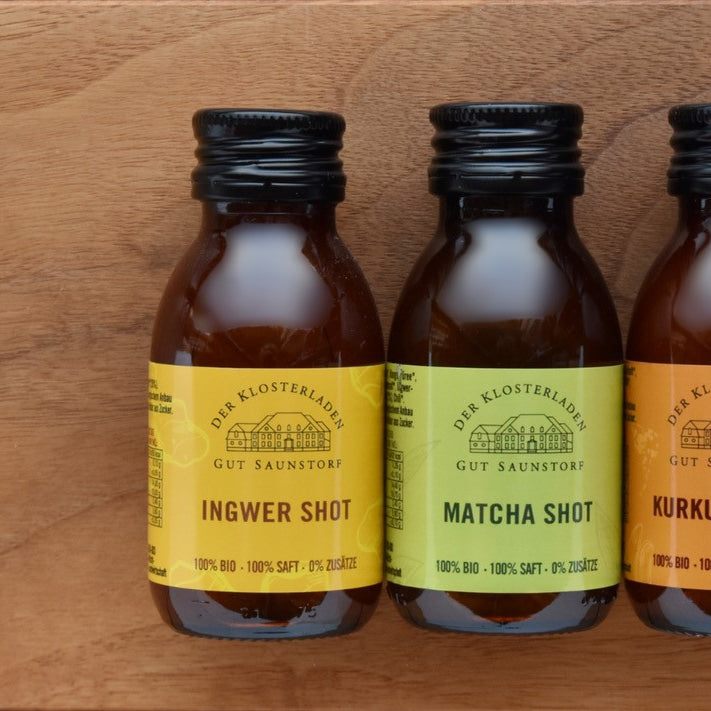 3 Flaschen Saft-Shot in den Sorten Ingwer, Matcha und Kurkuma